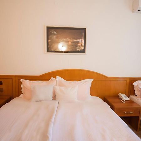 אוהריד Hotel Tourist - Metropol Lake Resort מראה חיצוני תמונה