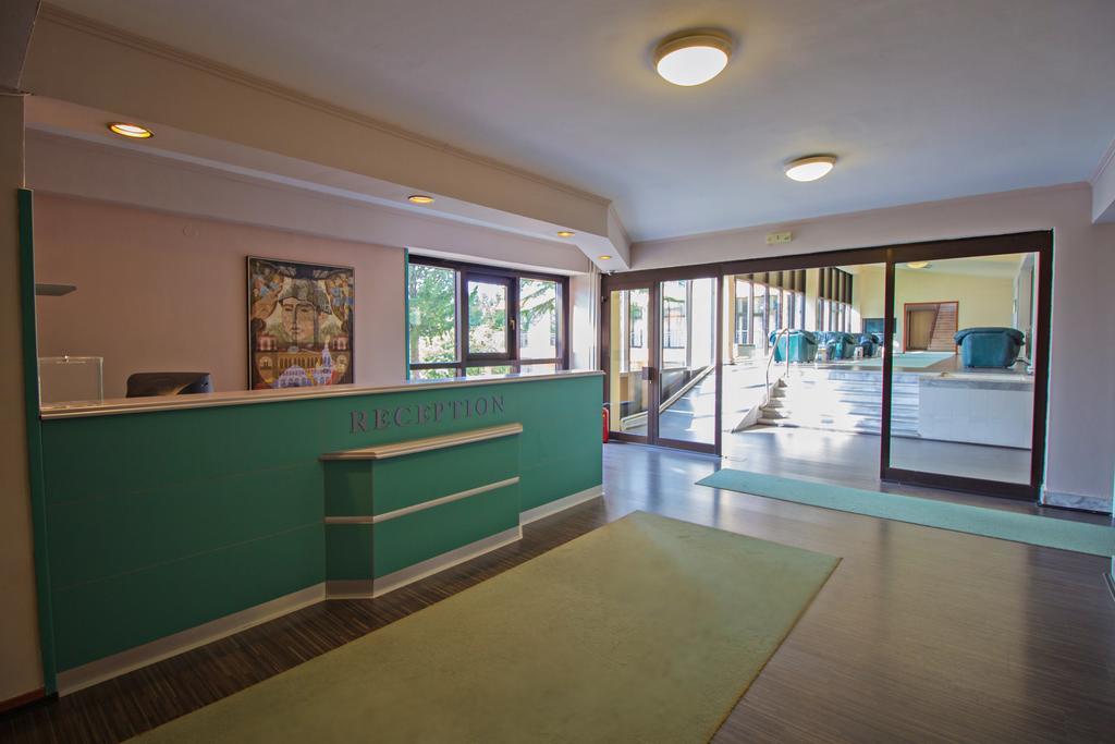 אוהריד Hotel Tourist - Metropol Lake Resort מראה חיצוני תמונה